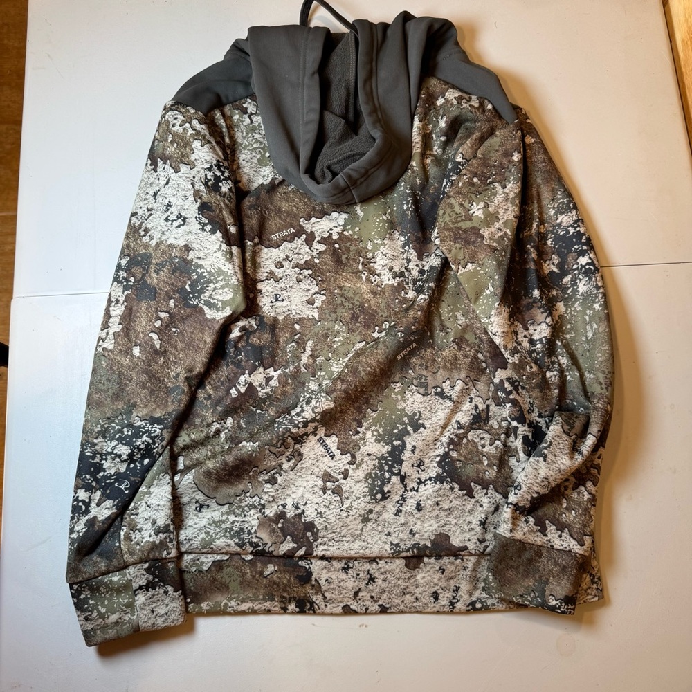 SHE Women's Strata Truetimber Camouflage Hoodie - Picture 2 of 3
